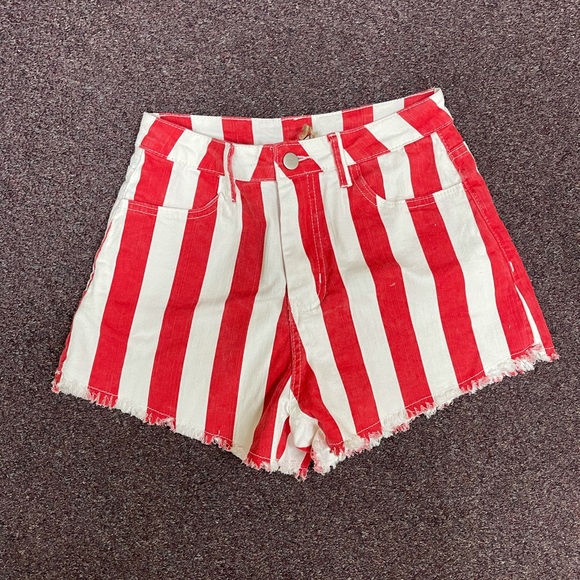 Red & White Stripped Shorts | Frayed Hem - Picture 2 of 3